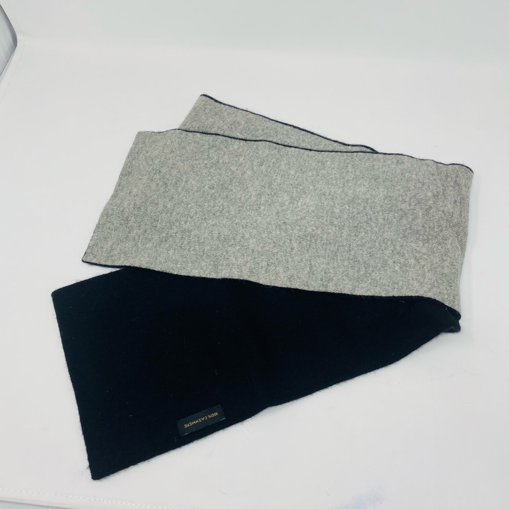 100% Cashmere Gray/ Black Scarf - Picture 2 of 3